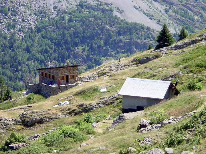 A_048.jpg - Le refuge de l'Alpe du Pin